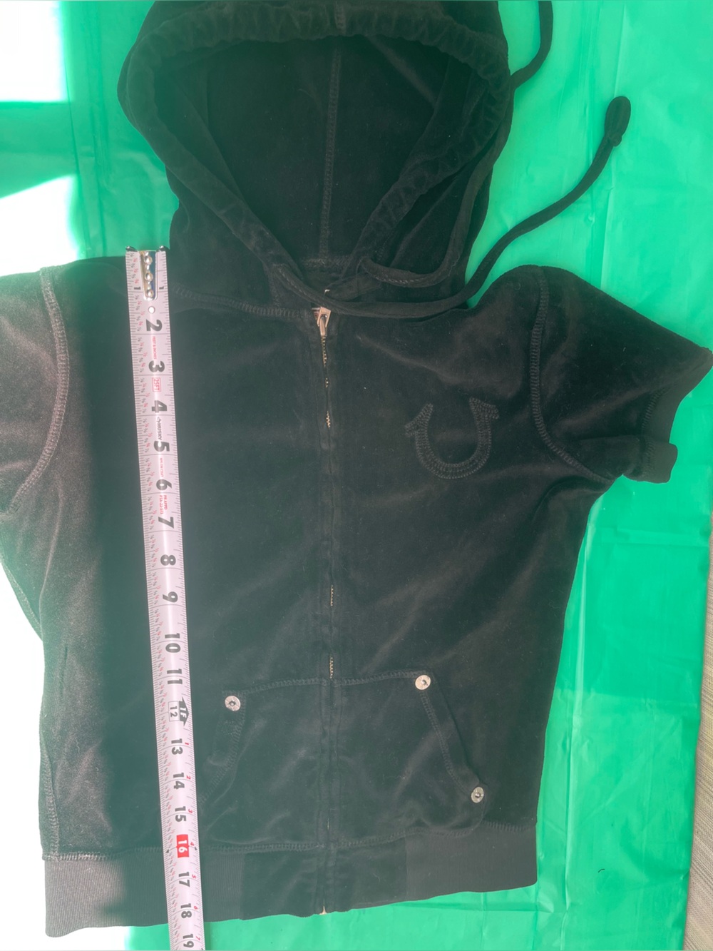 Y2K VINTAGE TRUE RELIGION SHORT SLEEVES BLACK VELVET HOODIE SIZE XS JUNIORS - Picture 10 of 14